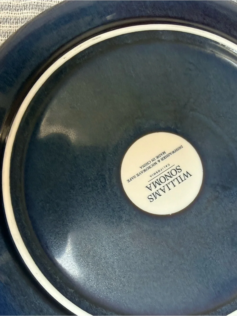 Rare! Williams Sonoma Seoul Korean 9” Blue & White Asian Dragon Salad Plates